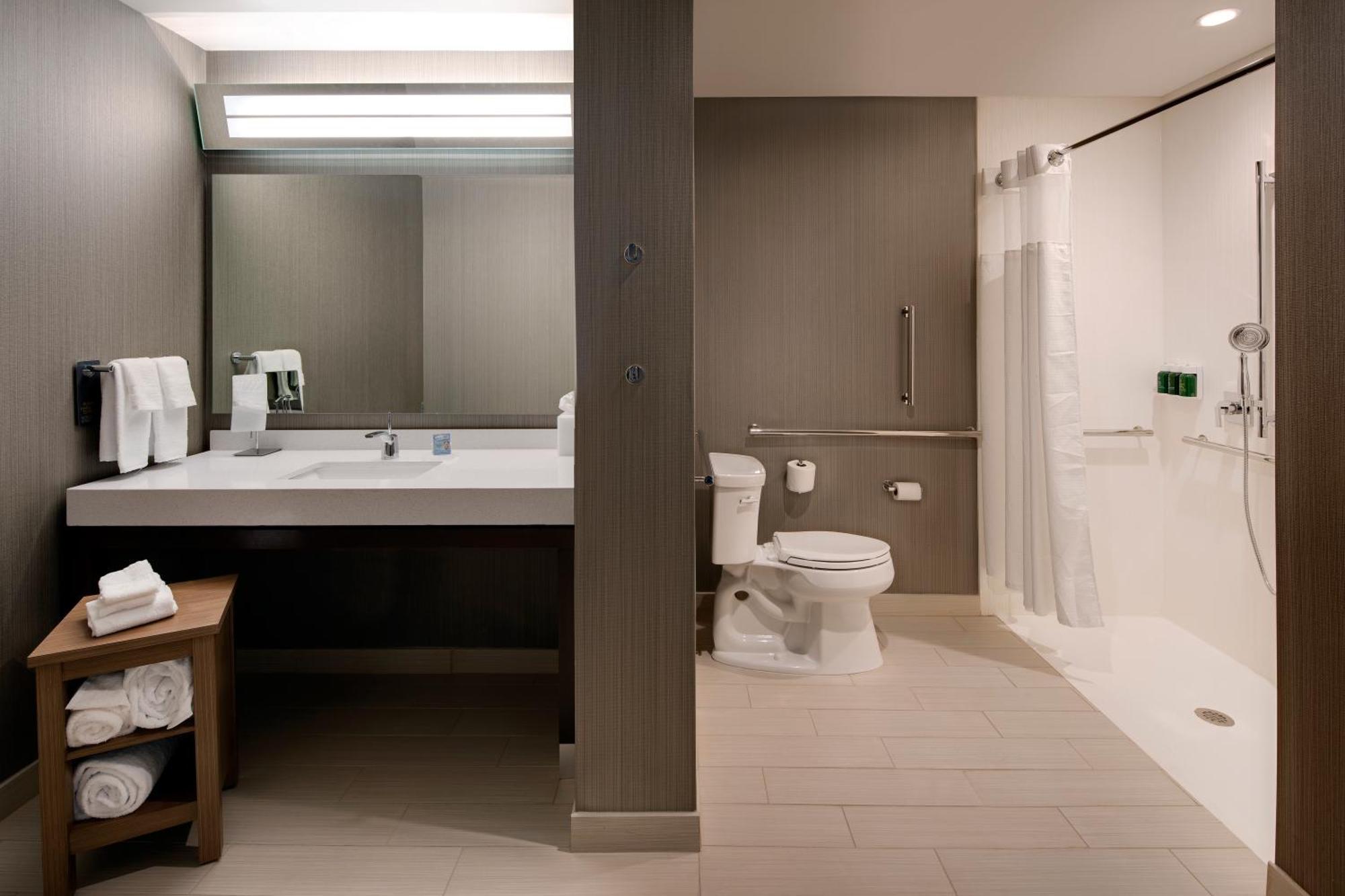 Courtyard By Marriott Atlanta Vinings/galleria Hotel