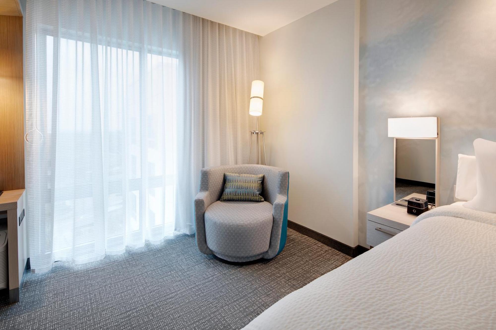 Courtyard By Marriott Atlanta Vinings/galleria Hotel