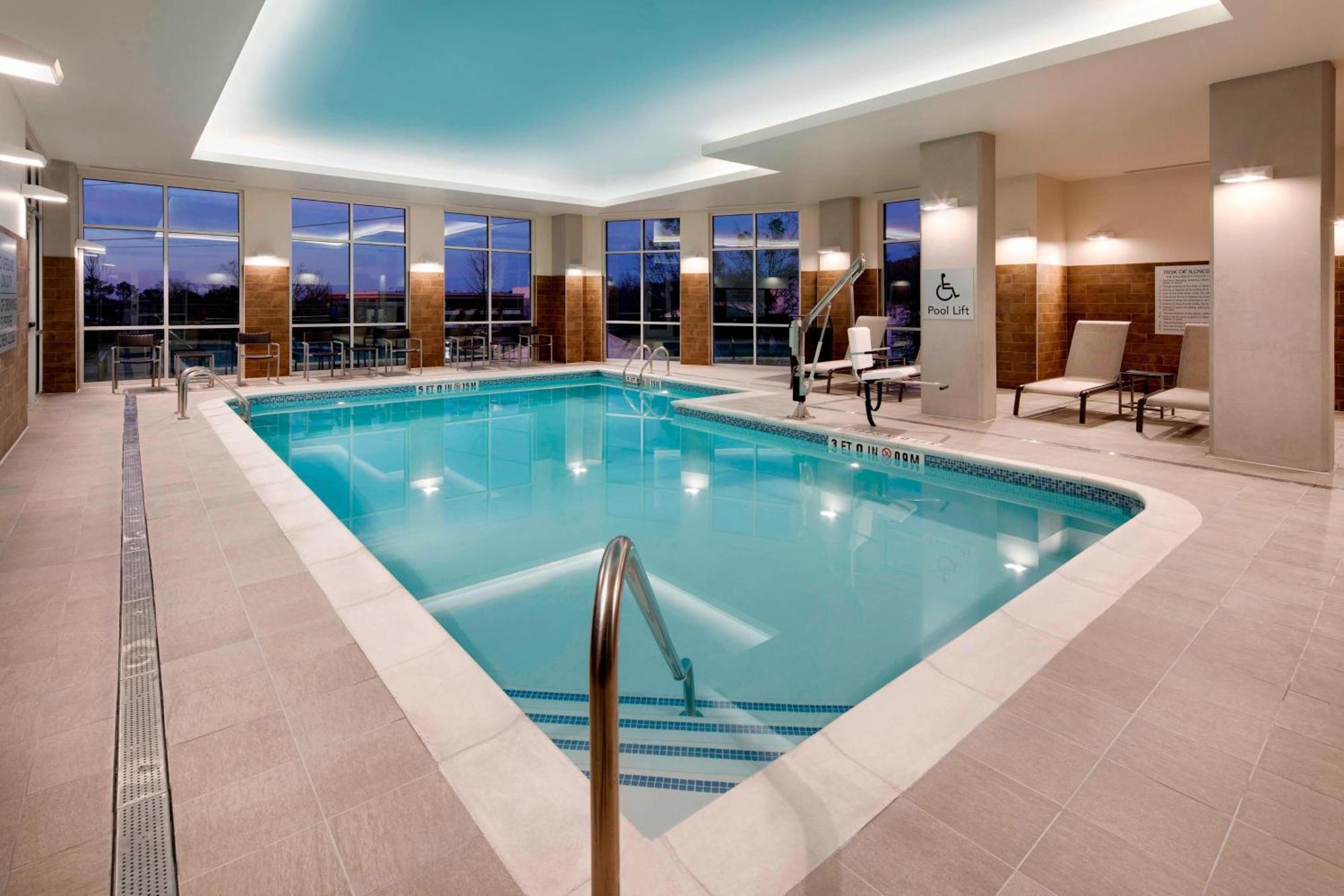 Courtyard By Marriott Atlanta Vinings/galleria Hotel 3*