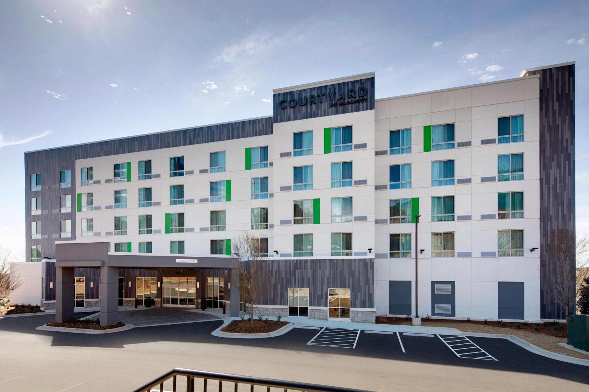 Hotel Courtyard By Marriott Atlanta Vinings/galleria 3*